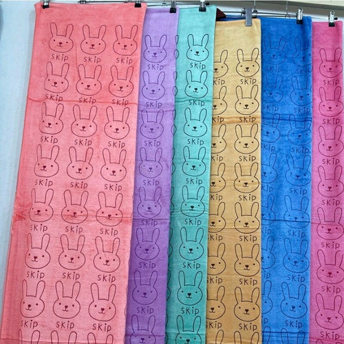 حوله استخری خرگوشی مدل skip سایز 70x140 سانتی متر خانه سلام