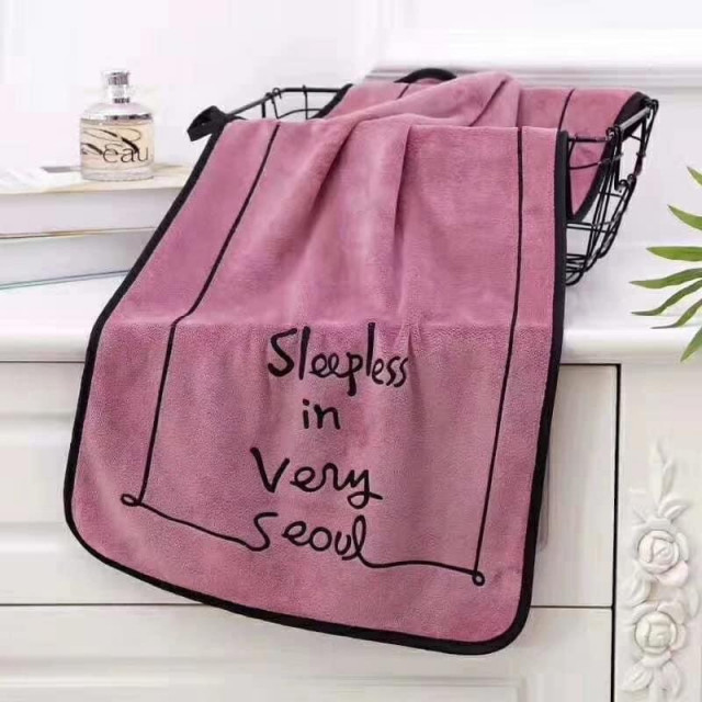 حوله استخری حمام مسافرتی نانو پولیشی استخری ورزشی خانه سلام